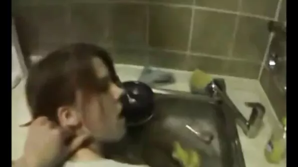 Negalėjau atsispirti nepamačiusi nepasotinamo durnelio krienų.