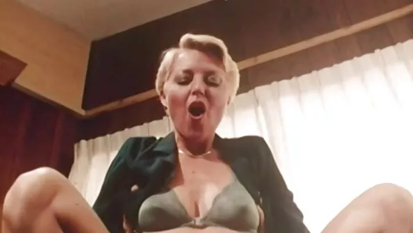 Ivana Sugar rizikavo tris vyrus pakeisti analiniu.
