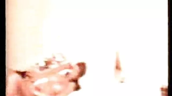 Atėjo laikas šviesiaplaukei Shaboldai vaidinti pornografiniame vaizdo įraše.