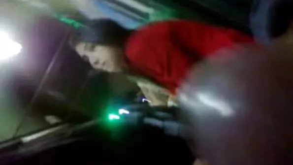 Madison pralaimėjo kortose ir buvo priversta vaidinti pornografijoje nuo 1-ojo asmens.