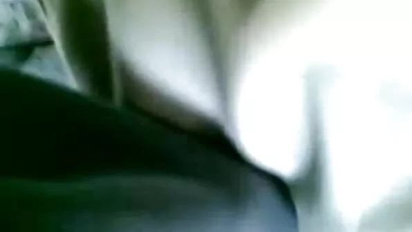 Nepatenkinta žmona Katana Kombat pakliuvo į krautuvą Keiraną Lee.
