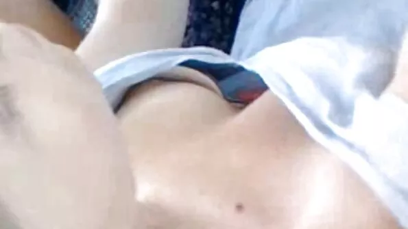 Verslininkas Jesse'is Jonesas patikėjo asile masažuotoja Jada Stevens.